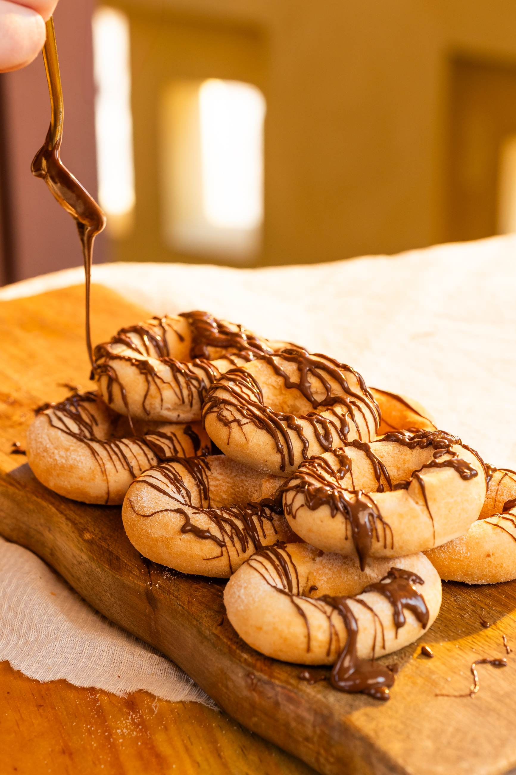 Rosquinhas com cobertura de chocolate