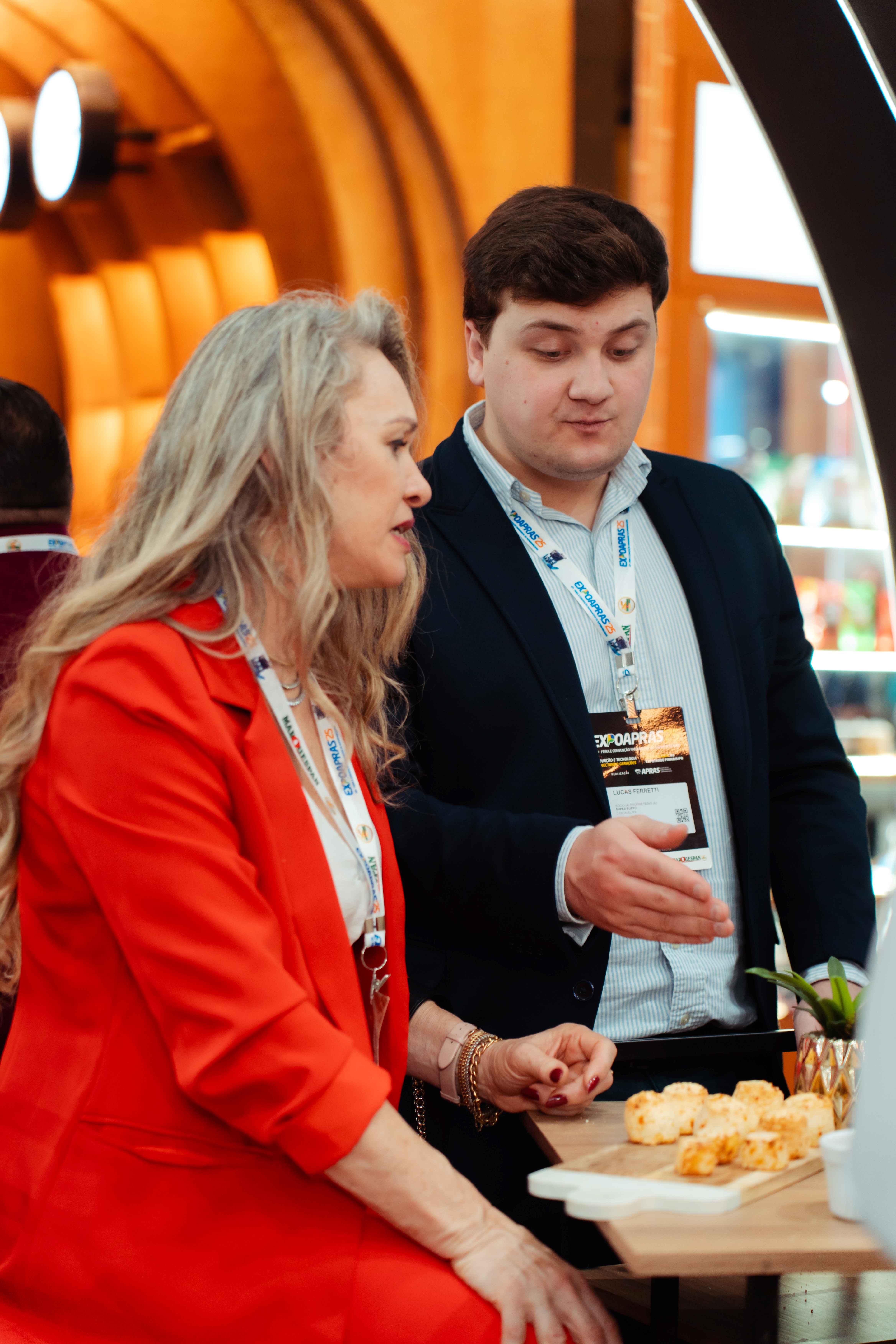 Visitas no stand da Mandiok na Expoapras de 2025